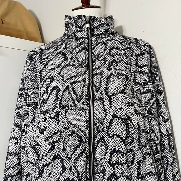 Urban Outfitters Black & White Nathan Animal Print Full Zip Jacket Size Large - Picture 8 of 12